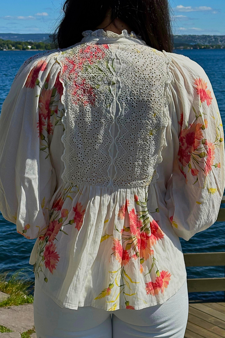 Cotton Slub Decorated Blouse Straw