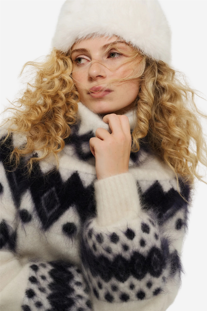Kylie Chunky Sweater Bright White