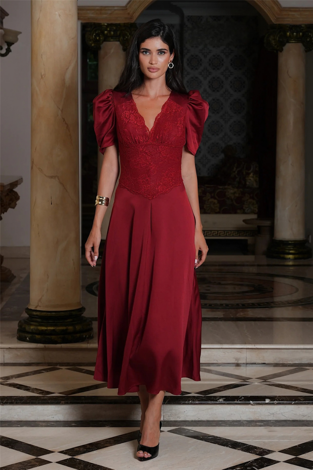 Francis Lace Midi Dress Red