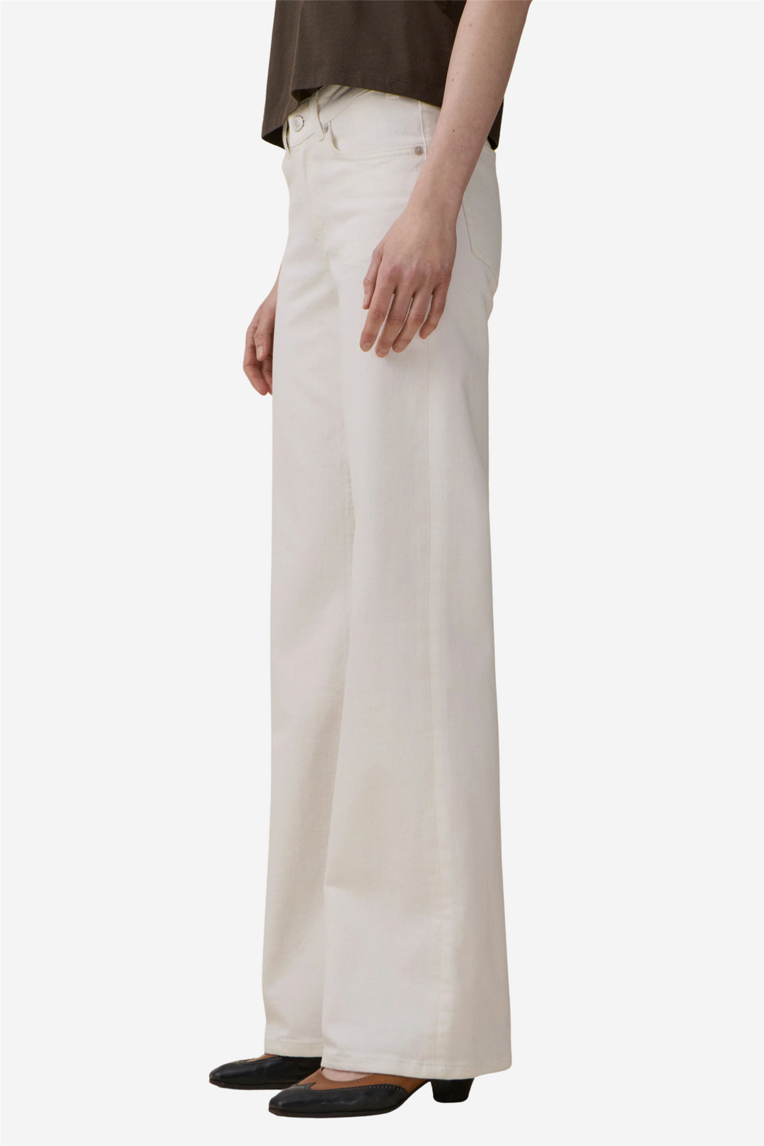 San Babila Natural White