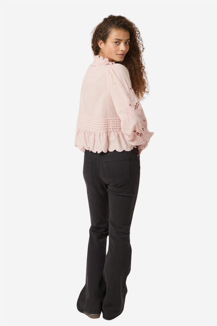 Petrine Emboridery Blouse Rose