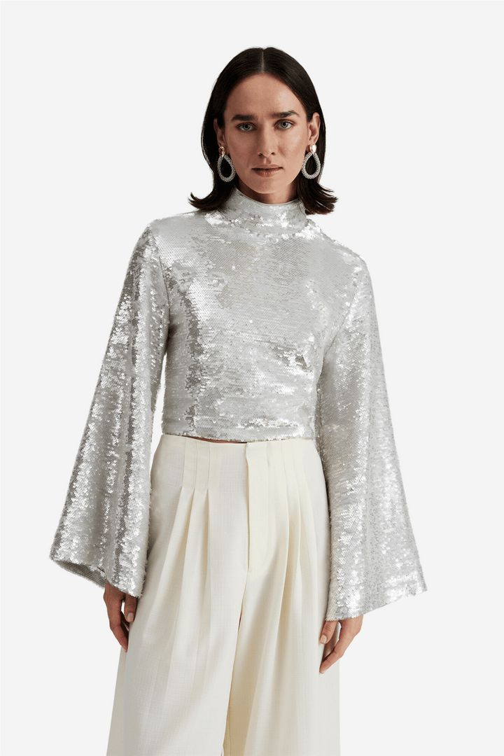 By Malina Bluser & Skjorter Aella Wide Sleeve Sequin Top Silver