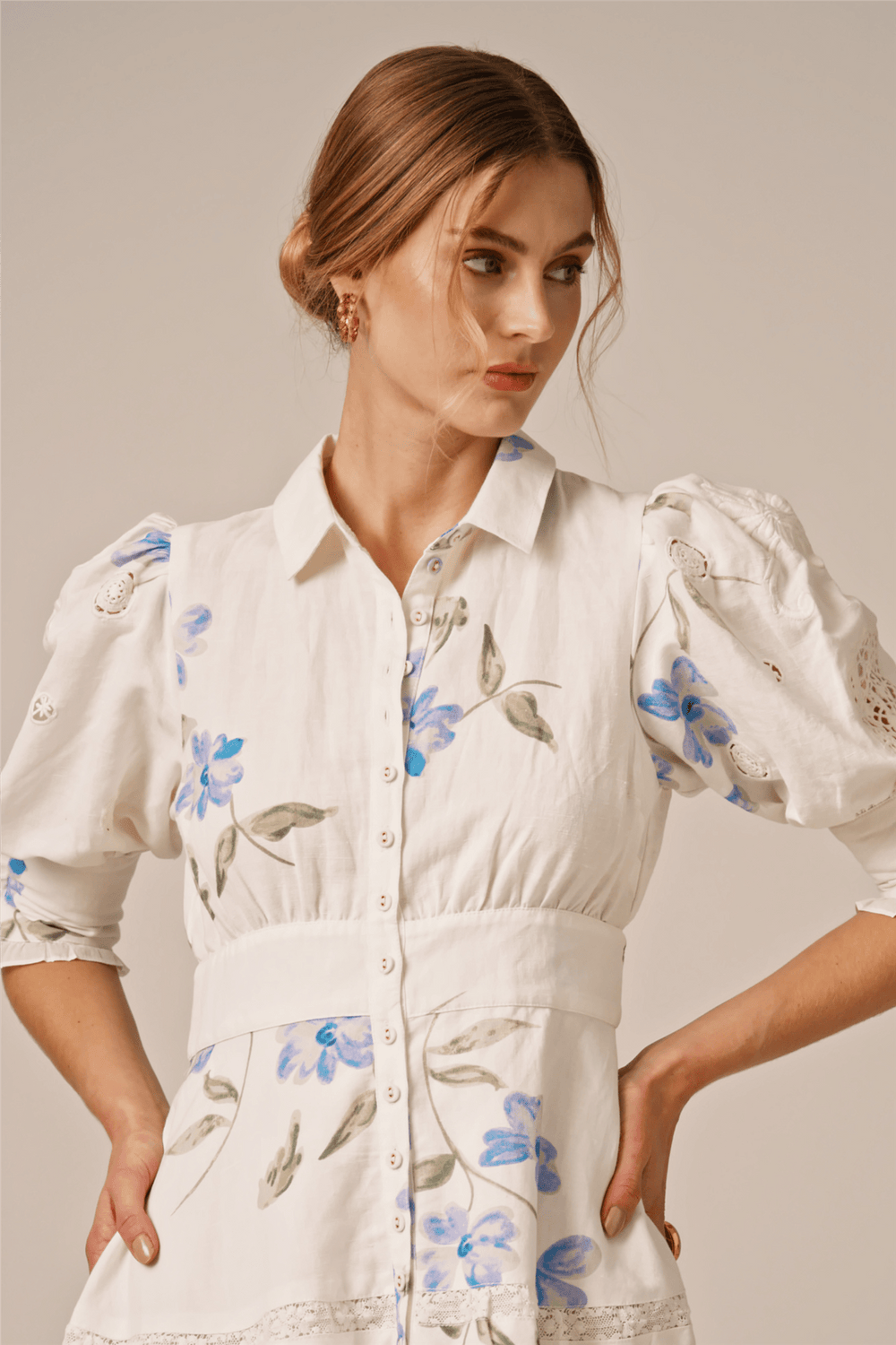 by TiMo Kjoler & jumpsuits Linen Embroidery Mini Dress Flowing Blossoms