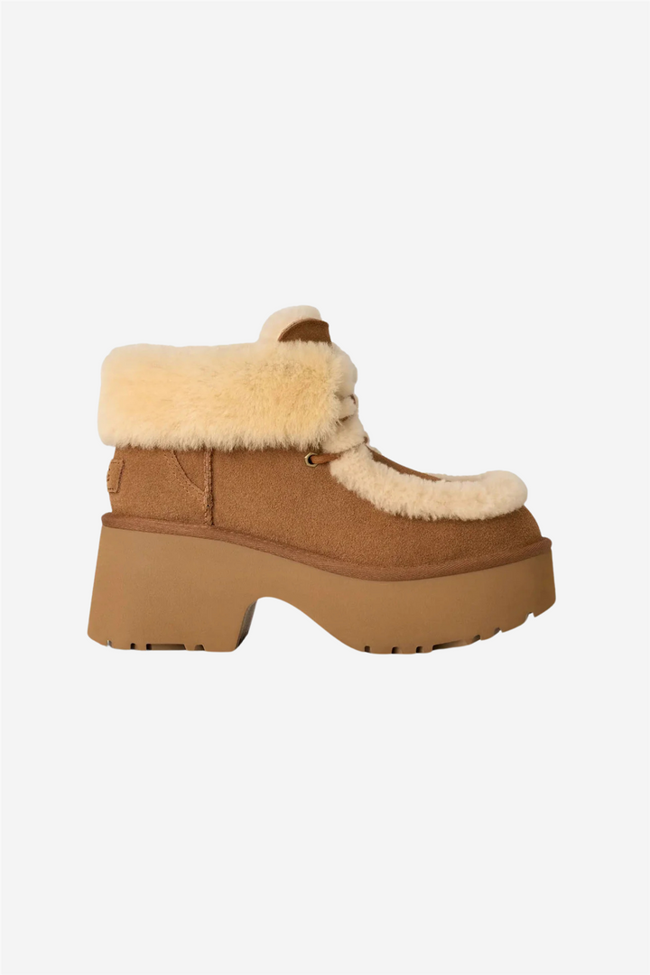 W New Heights Lace Up Chestnut