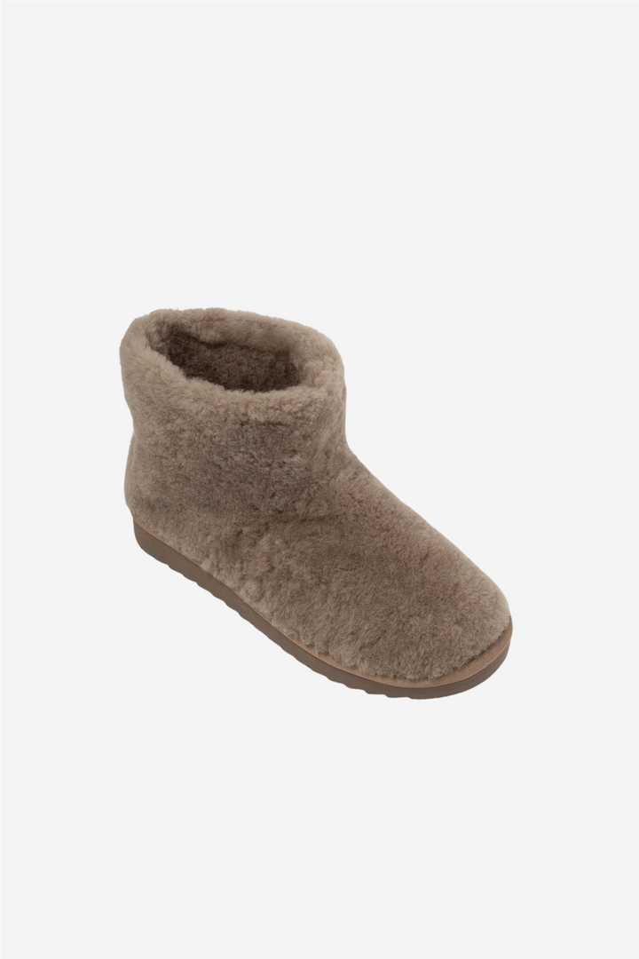 Mount Boots Taupe
