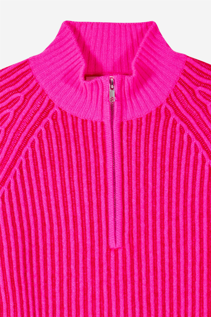 Two-Tone Yarn Quarter Zip Neck Sweater Passion Red