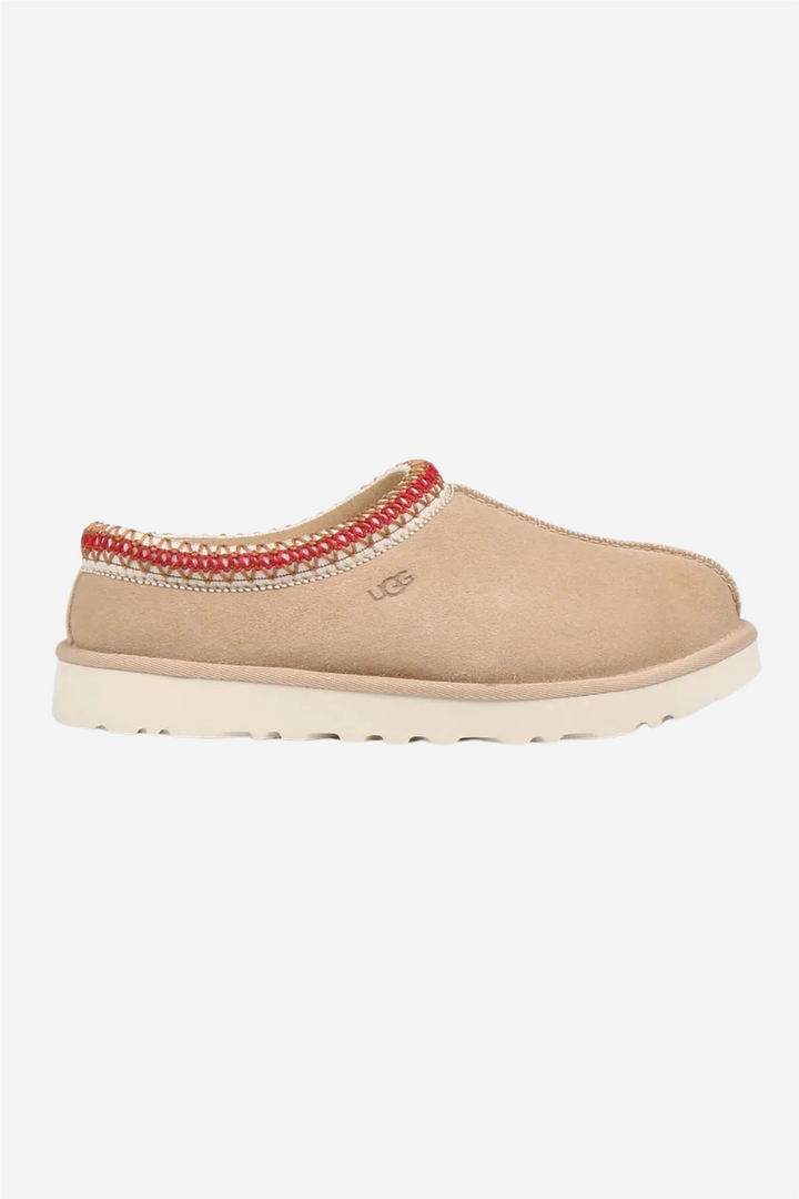 Tasman Sand/Dark Cherry