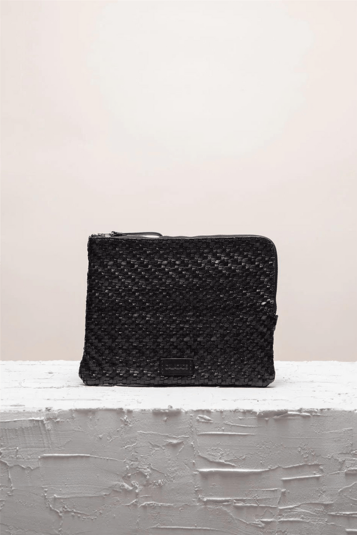 Cala & Jade Vesker Batu Black Twill