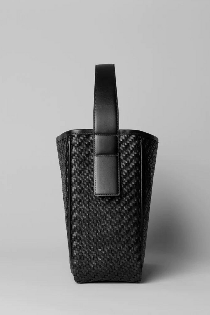 Cala & Jade Vesker Iwa Black Twill