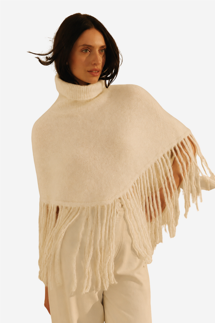 Nikola Chunky Poncho Bright White