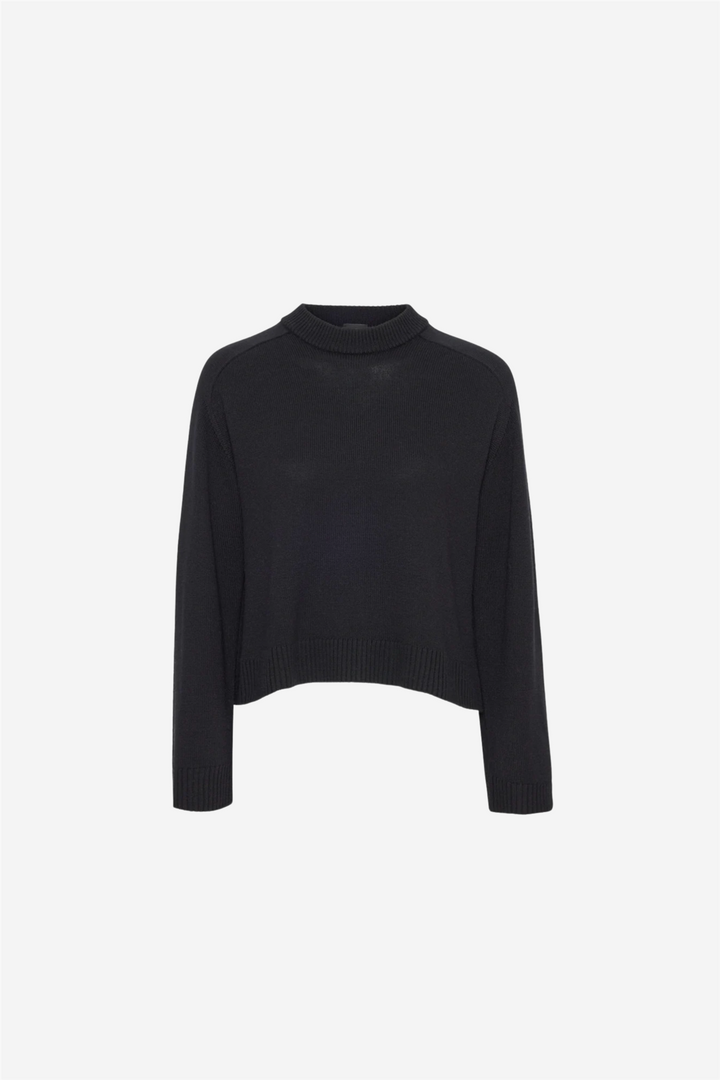 Christian Aks Genser & Cardigan Rina Merino Sweater Black