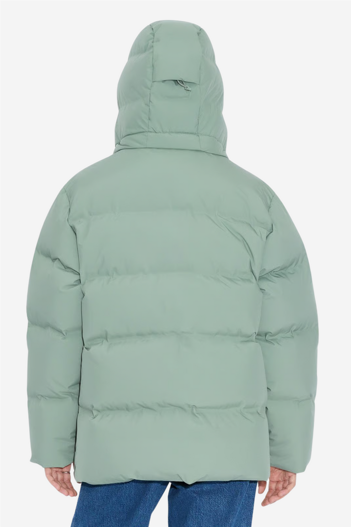Besseggen Down Jacket Green