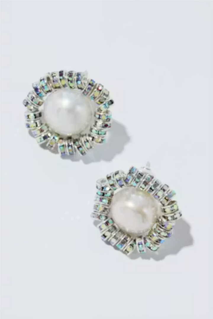 Baby Perla Studs