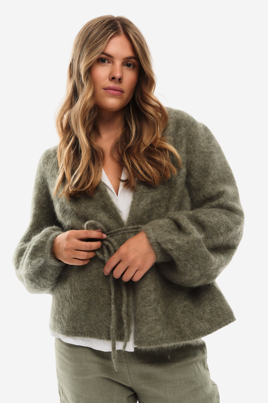 Fredrikke Chunky Cardigan Sage Green