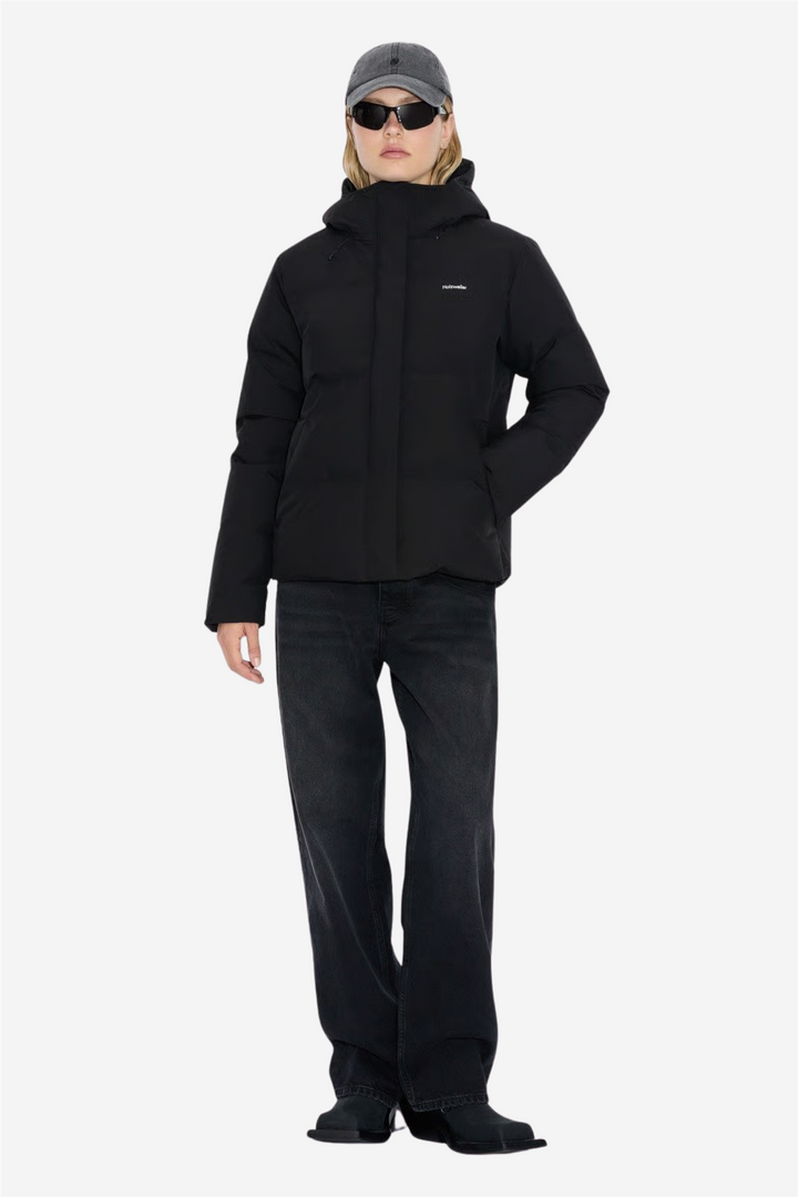 Besseggen Lt Short Jacket Black