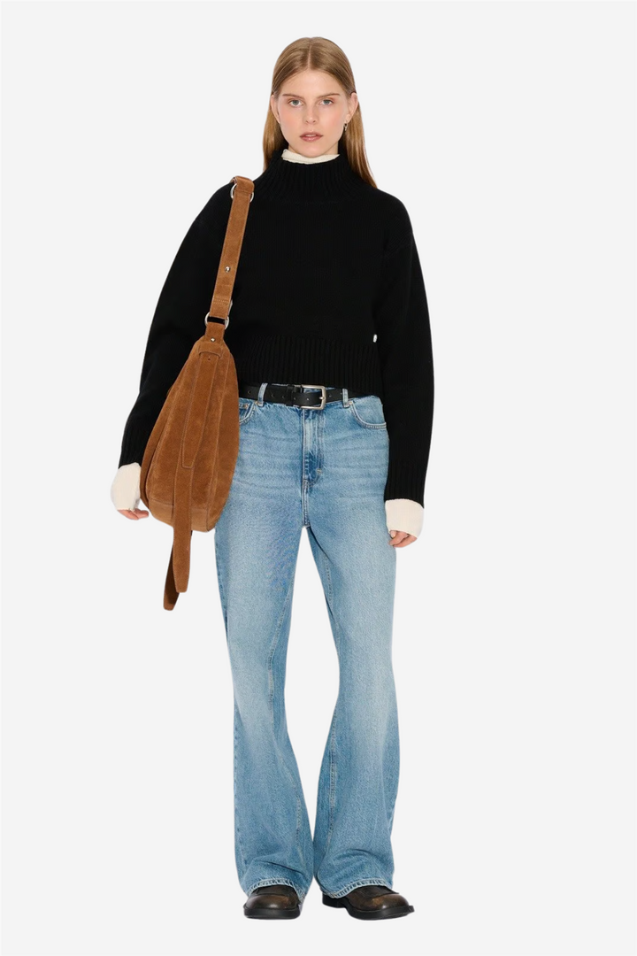 W. Wool Cropped Turtleneck Black