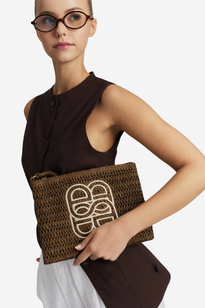ella&il Vesker Mim Straw Clutch Brown
