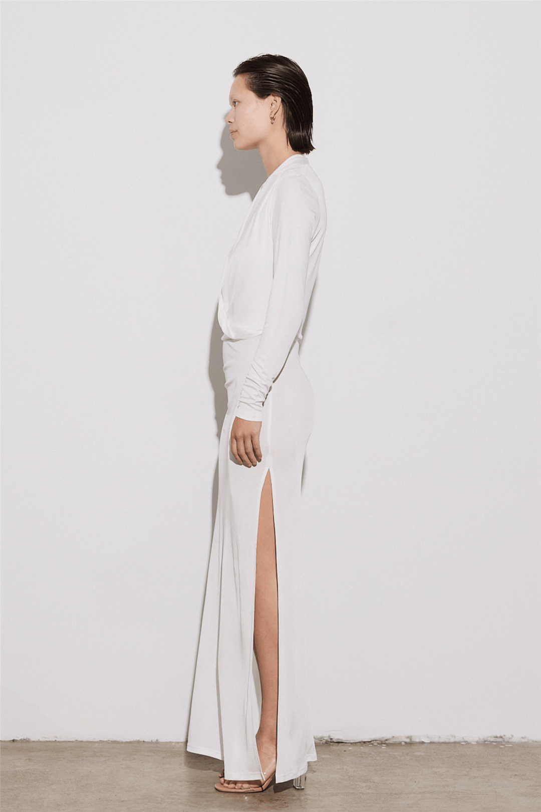 Envelope 1976 Kjoler & jumpsuits Opening Dress White