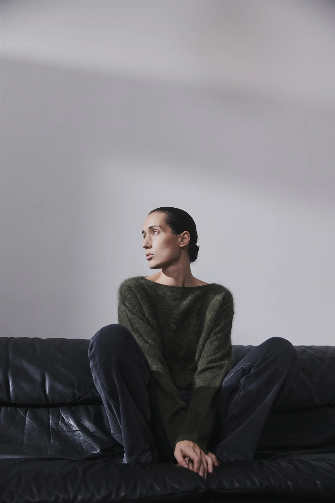 Envelope1976 Genser & Cardigan Cloud Knit Dark Olive