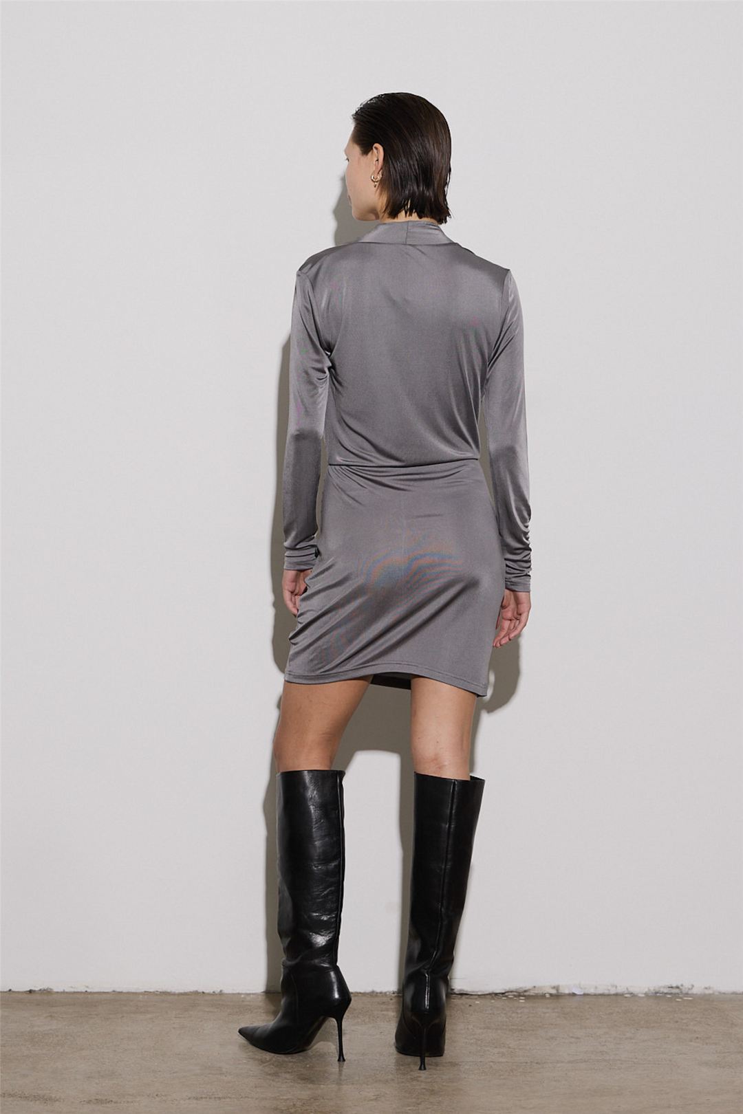 Envelope1976 Kjoler & jumpsuits Opening Dress Short Grey