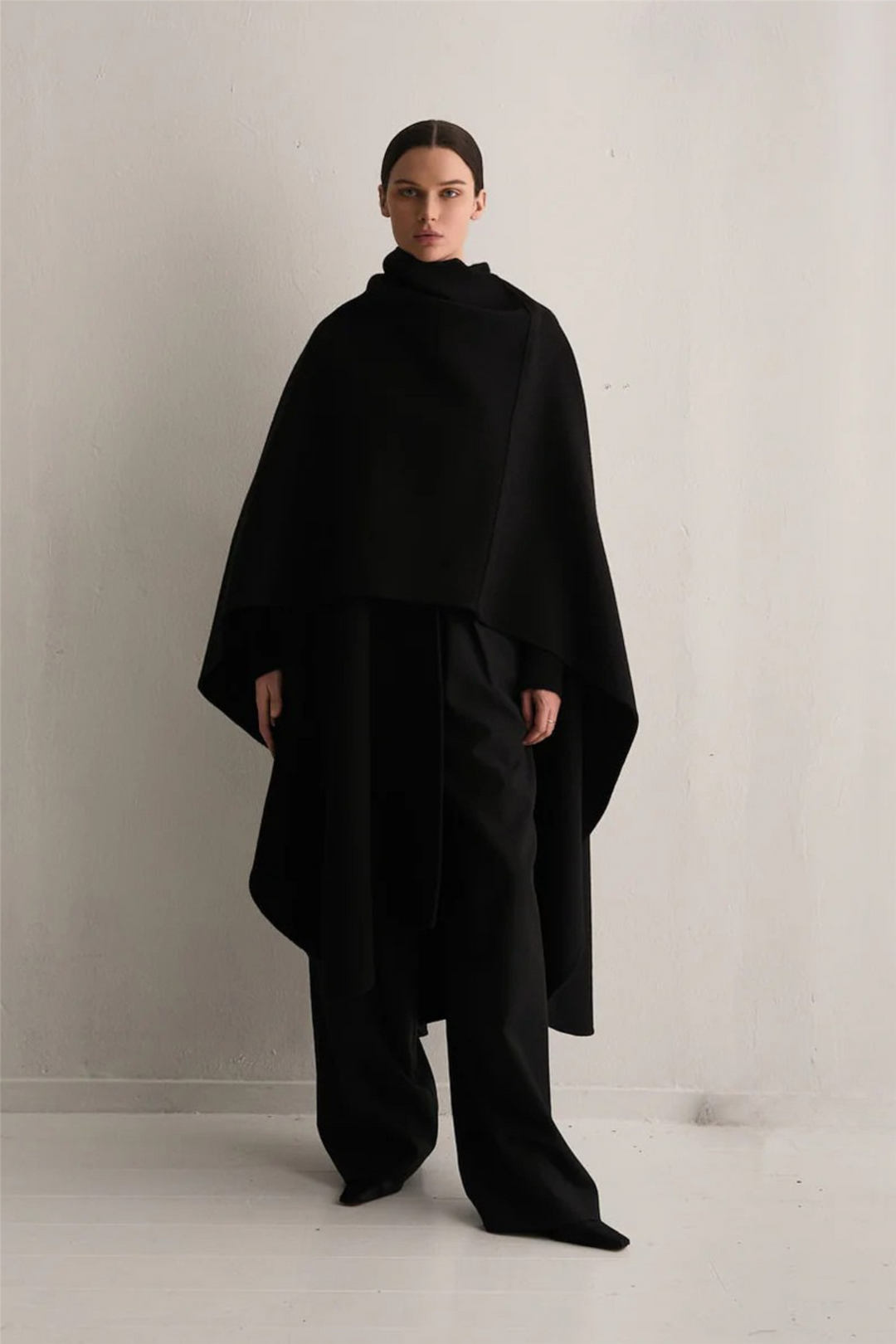 Envelope1976 Tilbehør Camoens Shawl Black