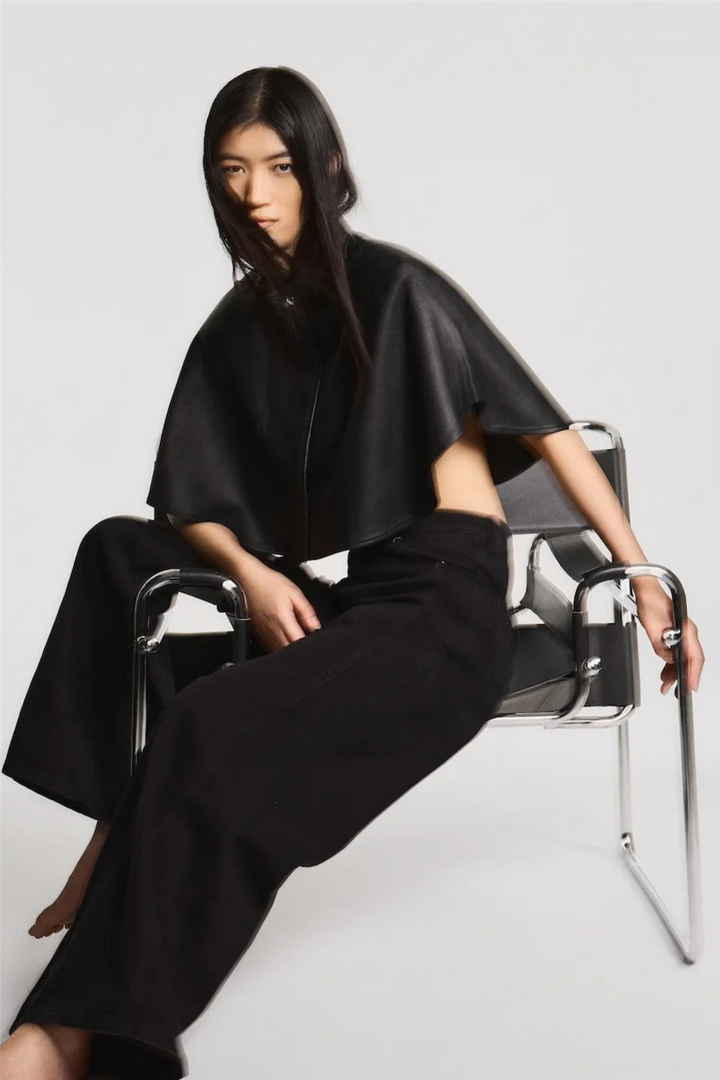 Zoe Cape Black