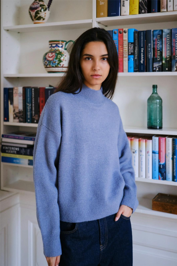 Paulina Knit Blouse Smoke Blue