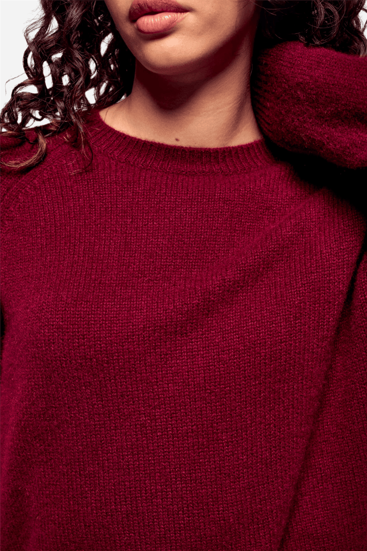 From Future Genser &amp; Cardigan Crewneck Sweater Winter Burgundy