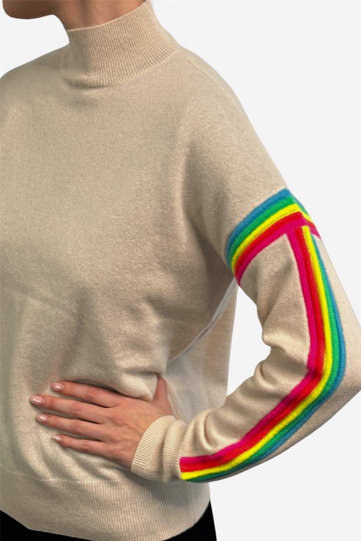 From Future Genser & Cardigan Mock Neck Sweater Sable