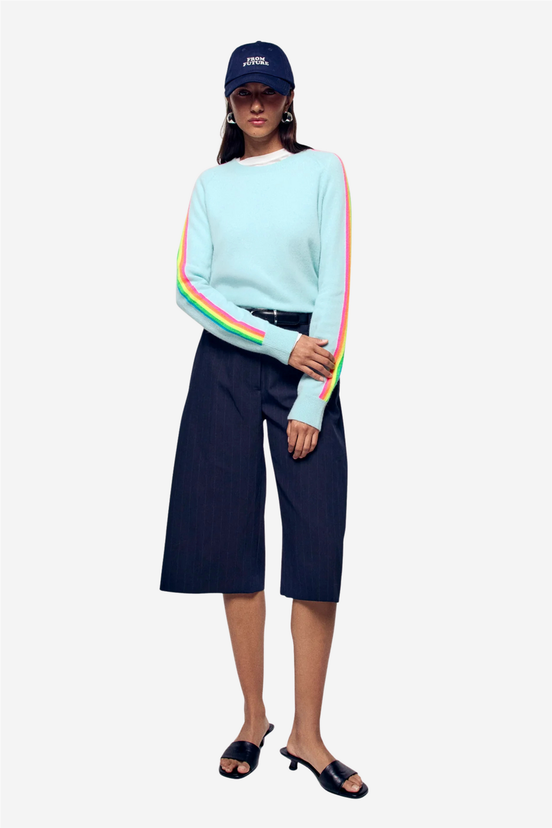 From Future Genser & Cardigan Multicolored Stripe Sleeve Crewneck Star Blue