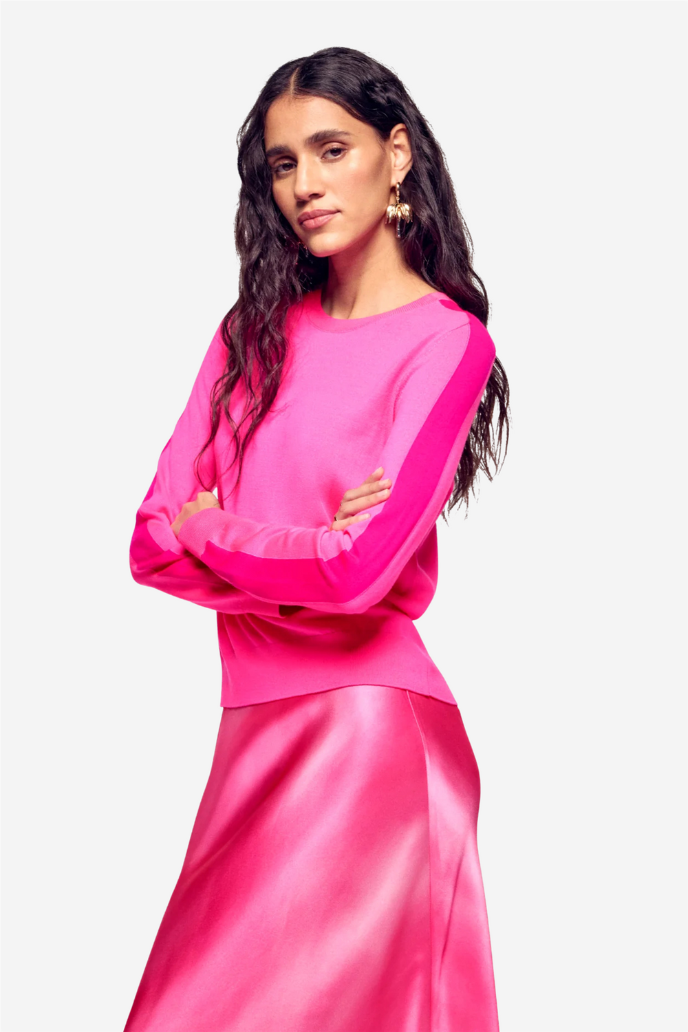 From Future Genser & Cardigan Striped Crewneck Sweater Love Pink