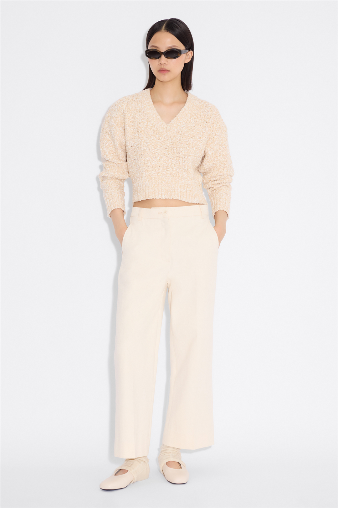 Holzweiler Genser & Cardigan Resort Cropped V-Neck Sand Mix