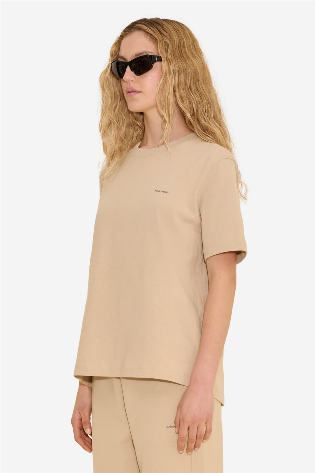 Holzweiler Topper & t-skjorter W. Relaxed Tee Sand