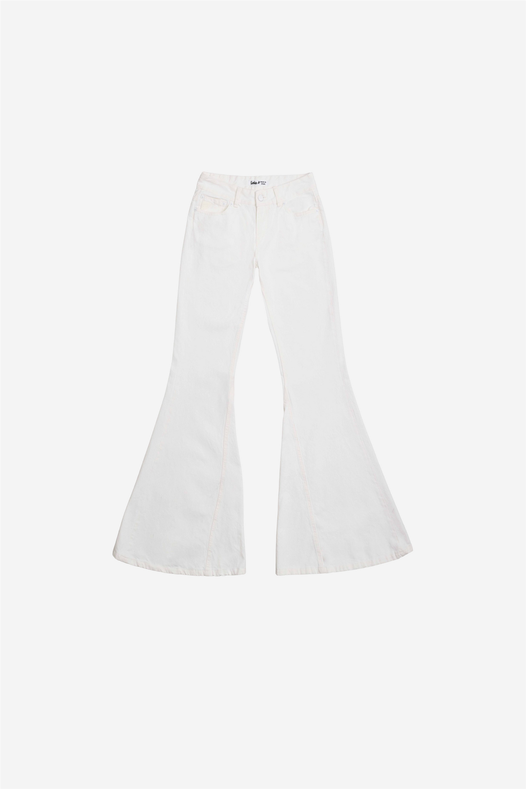 Lois Bukser & jeans Erin Otawa White