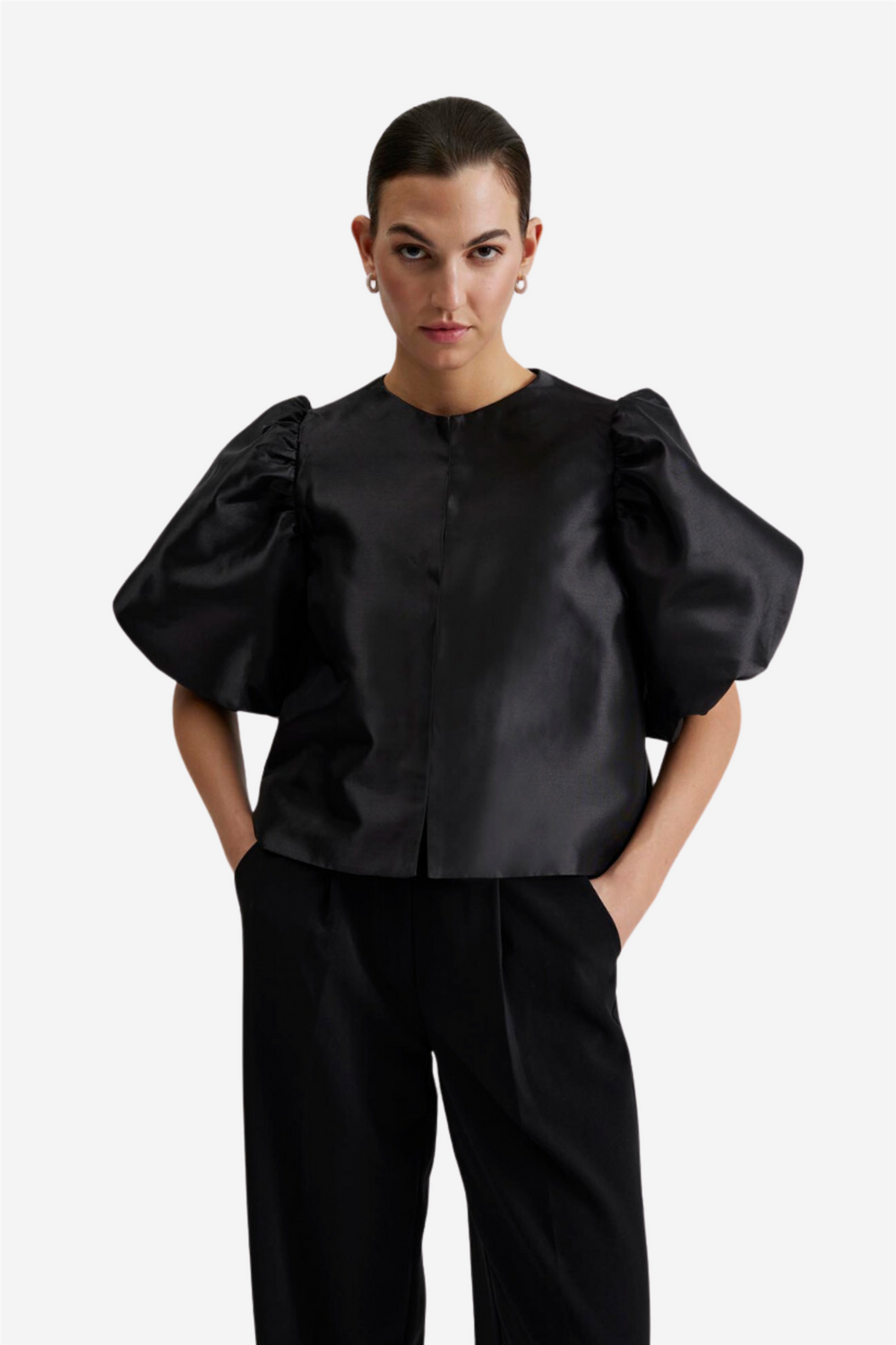 Malina Bluser & Skjorter Cleo pouf sleeve blouse Black