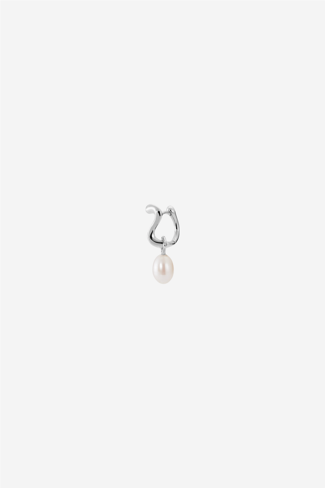 Maria Black Smykker Langebro Huggie Silver