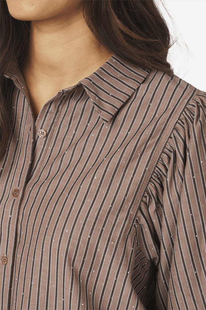 Neo Noir Bluser & Skjorter Etta Soft Stripe Stone Shirt Brown