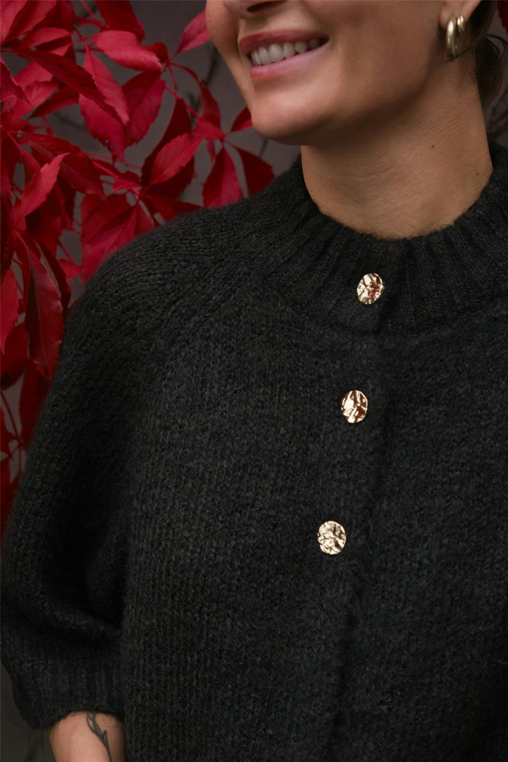 Neo Noir Genser & Cardigan Benuta Fluffy Cardigan Dark Brown