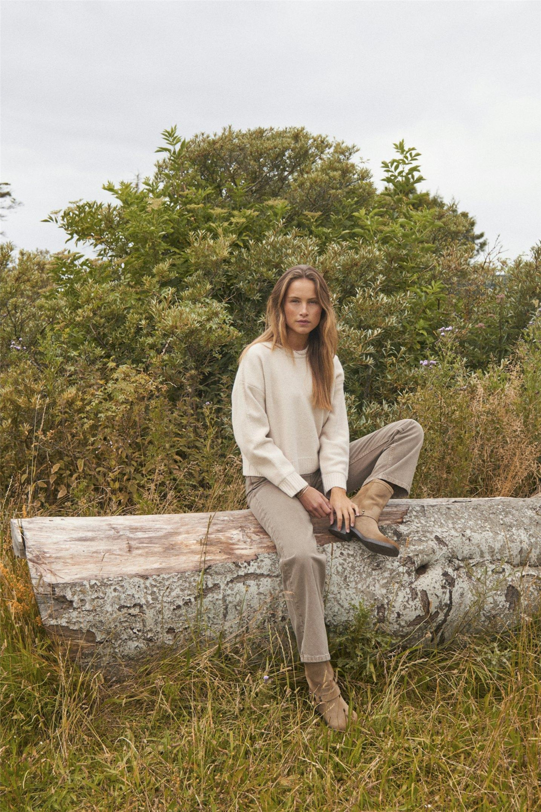 Neo Noir Genser & Cardigan Detri Solid Knit Blouse Ivory