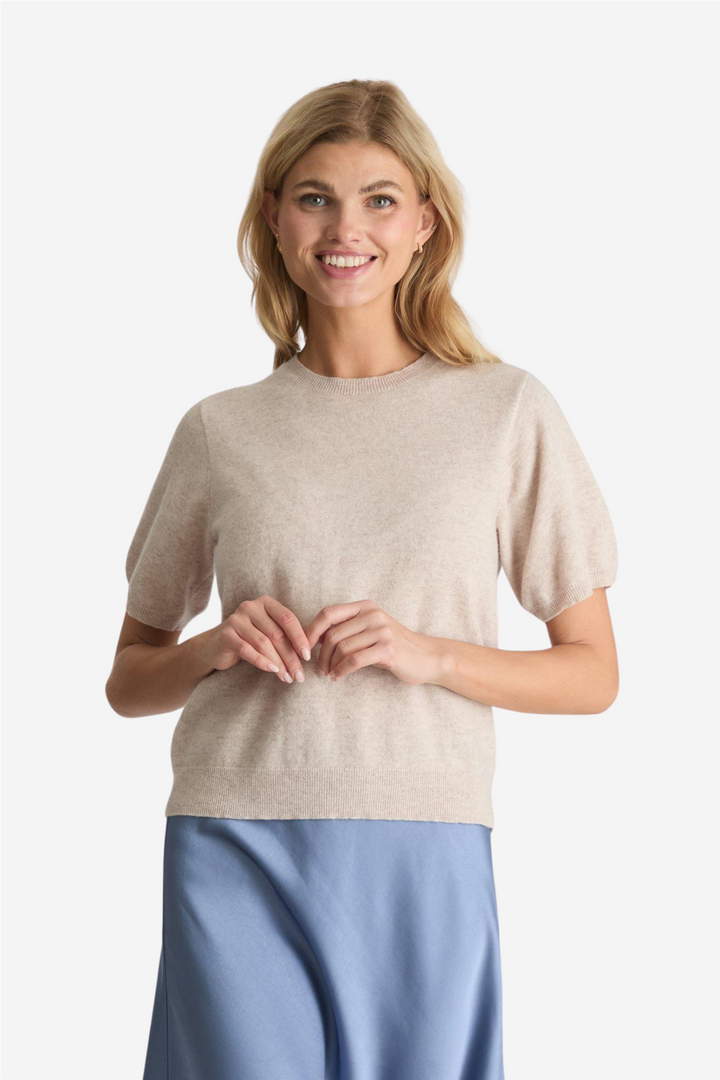 Neo Noir Topper & t-skjorter Missy Knit Tee Sand Melange