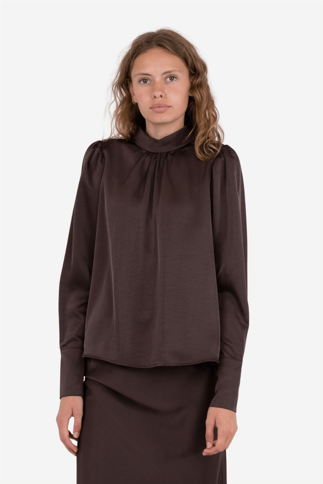 Neo Noir Topper & t-skjorter Toria Heavy Sateen Blouse Dark Brown