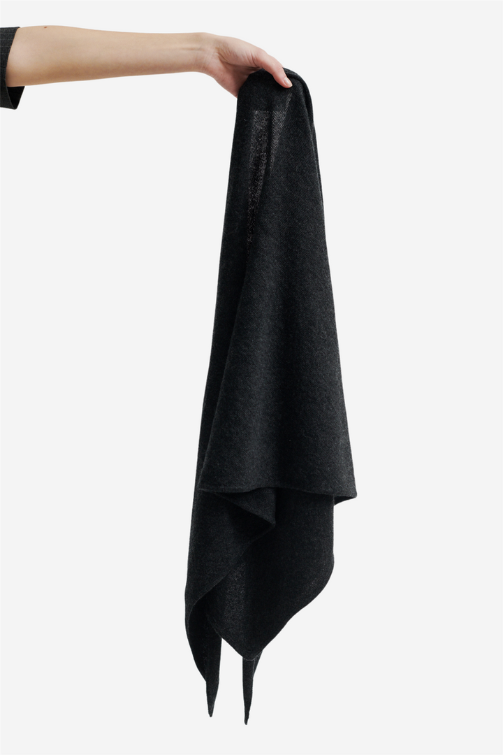 Second Female Genser & Cardigan Warming Knit Scarf Dark grey melange