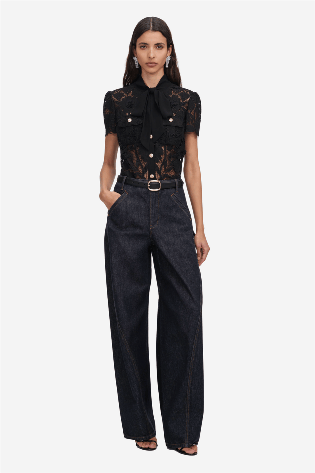Self-Portrait Topper & t-skjorter Lace Tie Neck Top Black