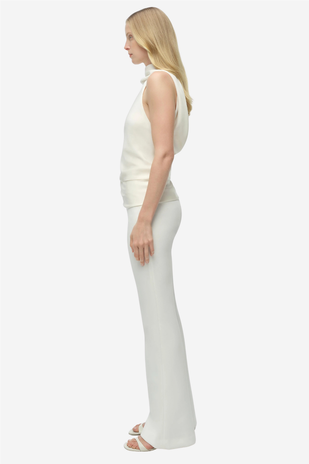 Simkhai Topper & t-skjorter Samira Satin Cape Top Ivory