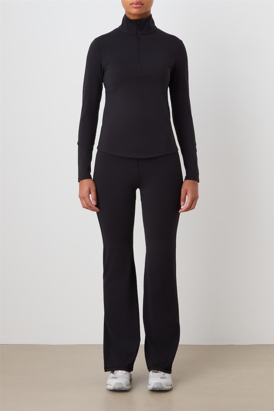 We Norwegians Genser & Cardigan Honor Zipped Longsleeve Black
