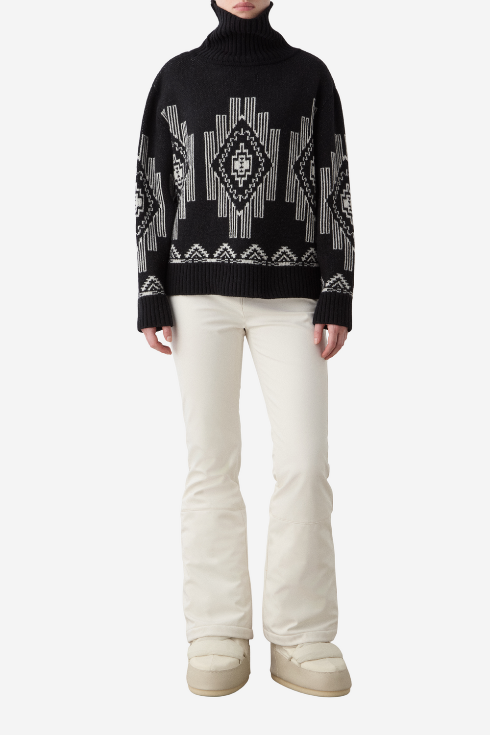 We Norwegians Genser & Cardigan Kautokeino Sweater Black