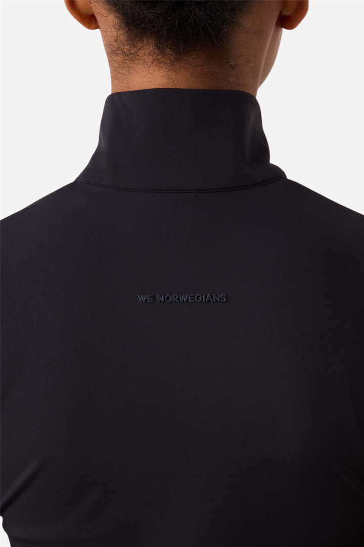 We Norwegians Topper & t-skjorter Honor Zipped Top Black
