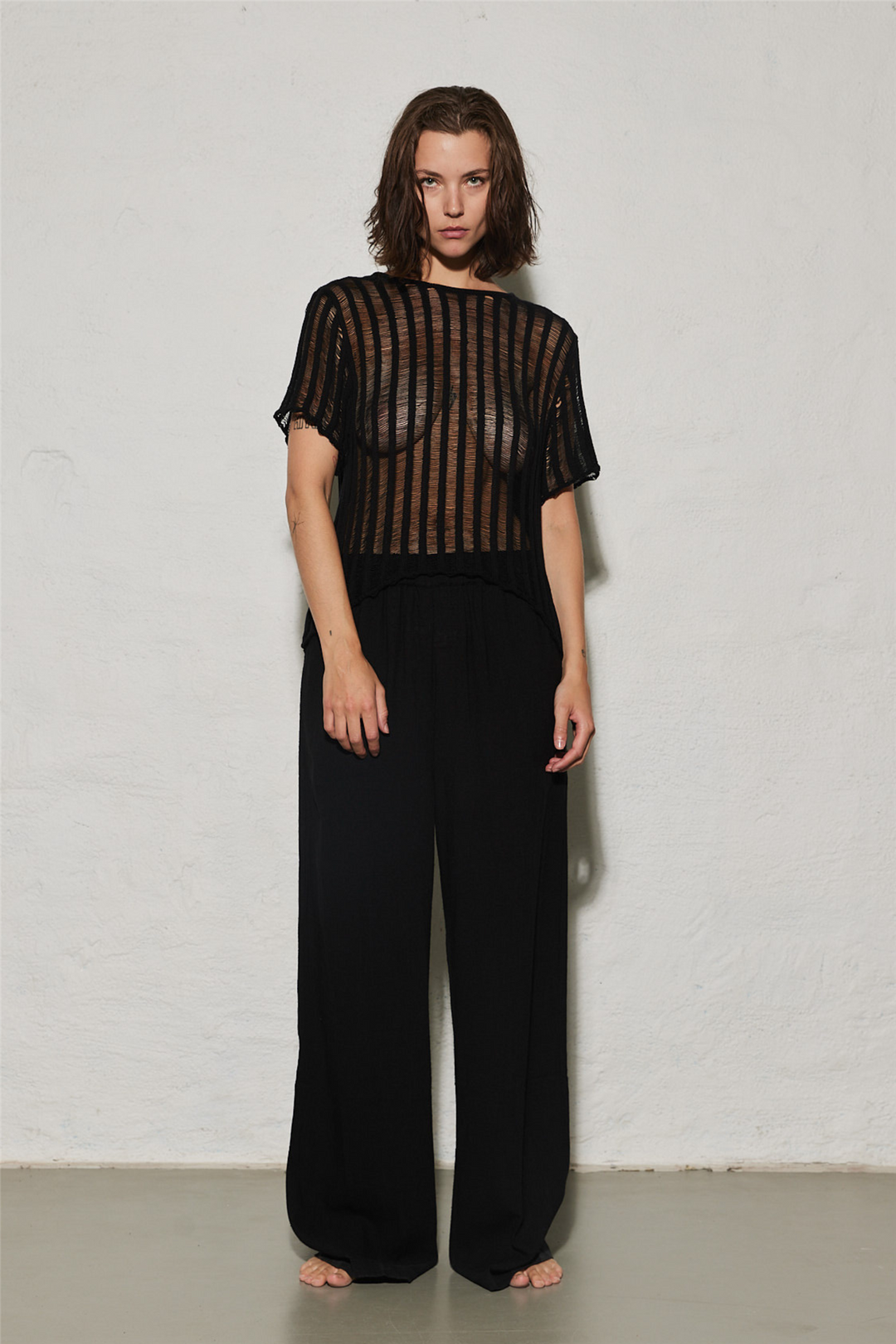 Envelope1976 Topper & t-skjorter Destiny Crochet Top Black