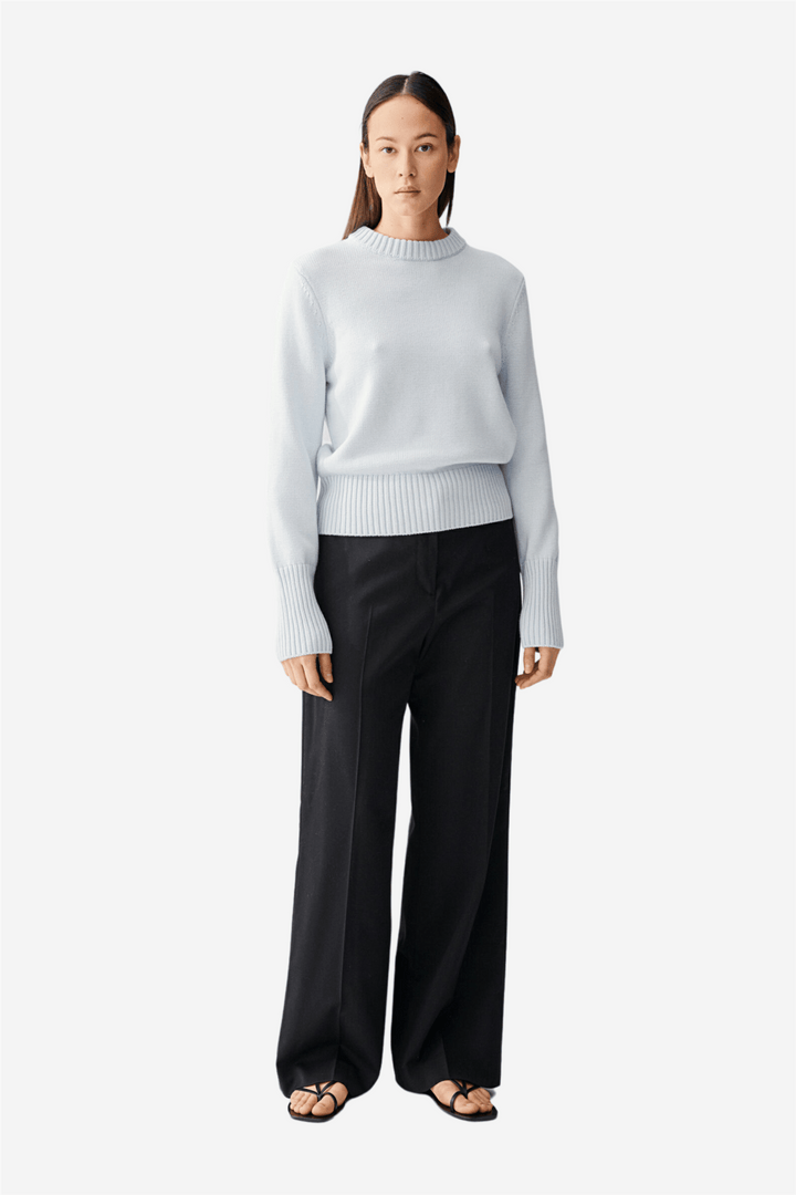 Julie Josephine Genser & Cardigan Short Roundneck Sweater Light Blue