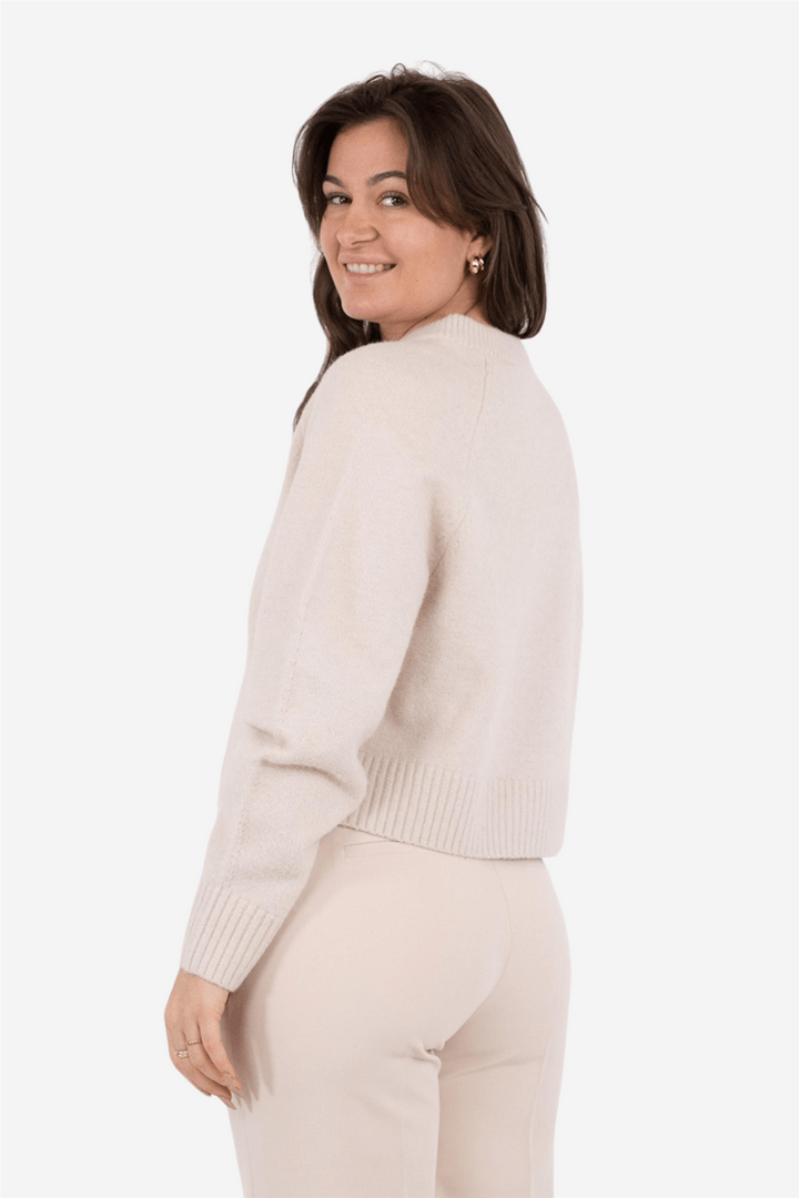 Neo Noir Genser & Cardigan Kamra Knit Blouse Ivory